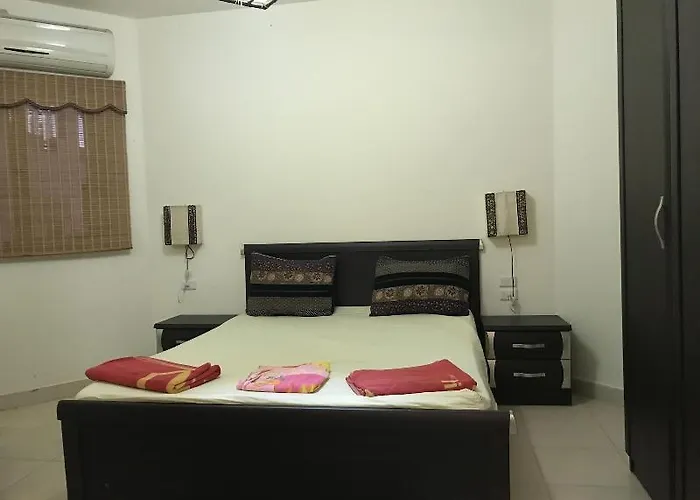 Regency Towers Appartement *