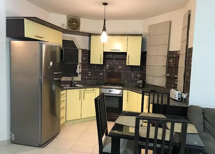 Regency Towers Appartement