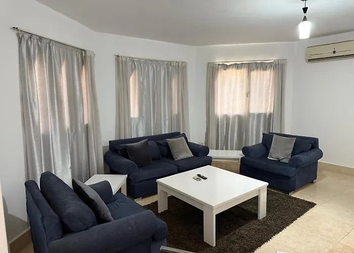 Appartement Regency Towers *