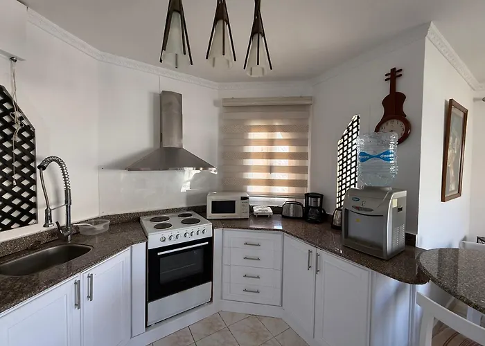 Regency Towers Appartement *